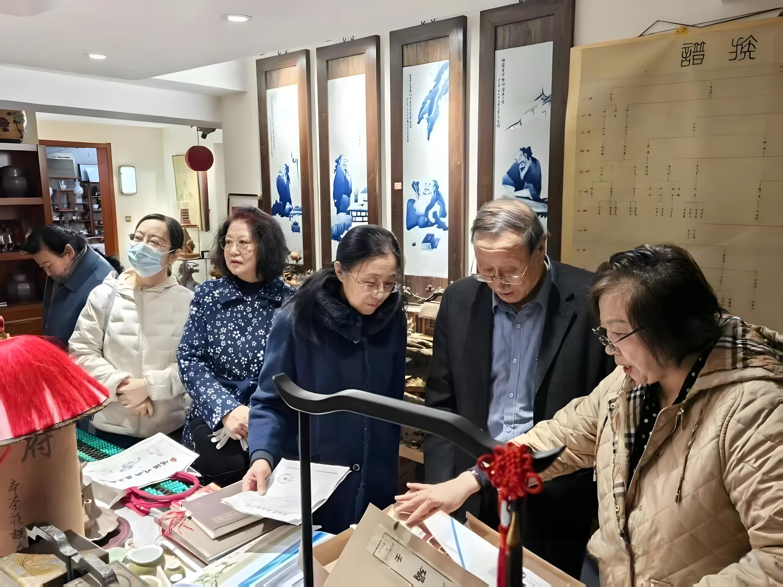 省文化研究项目《当代晋商发展史》课题组走访韩漫免费无羞遮无删漫画入口-在线国产日韩中文字幕-日本少妇做爰全过程毛-亚洲欧美日韩国产手机在线-成人精品视频在线