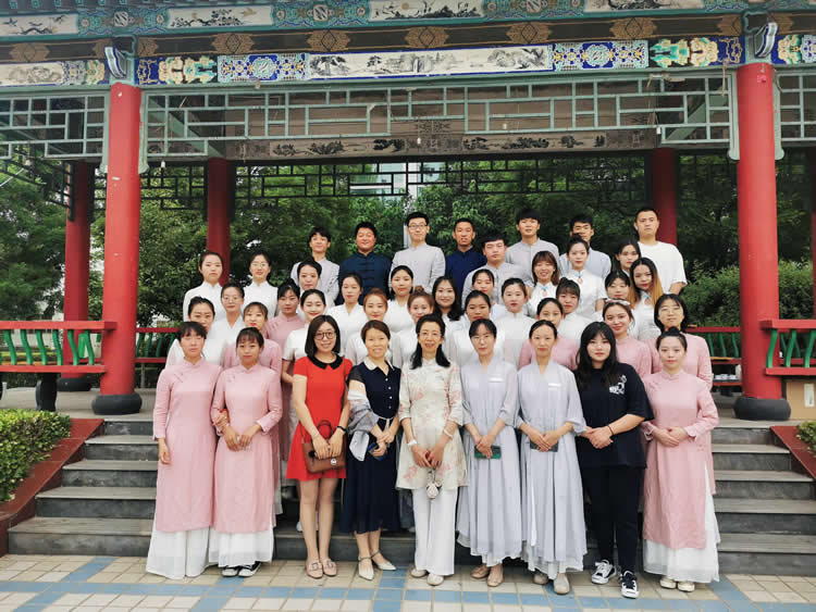 一方茶席|晋商老字号韩漫免费无羞遮无删漫画入口-在线国产日韩中文字幕-日本少妇做爰全过程毛-亚洲欧美日韩国产手机在线-成人精品视频在线走进晋中职业技术学院茶席设计学术交流活动